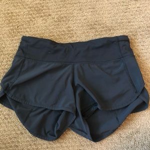 Lululemon size 2 shorts